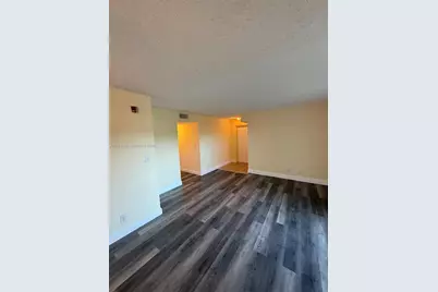 7650 Westwood Dr #509, Tamarac, FL 33321 - Photo 4