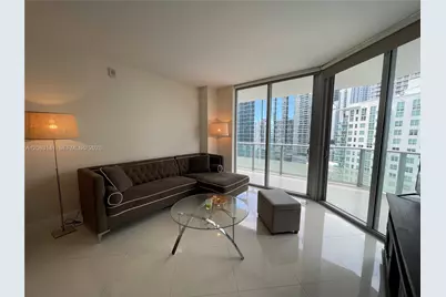 1300 Brickell Bay Dr #2010, Miami, FL 33131 - Photo 6