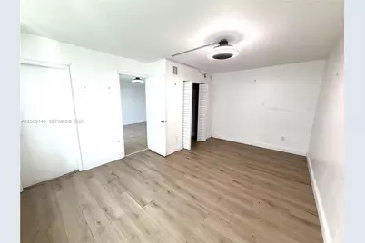 1770 NE 191st St #204-1, Miami, FL 33179 - Photo 10