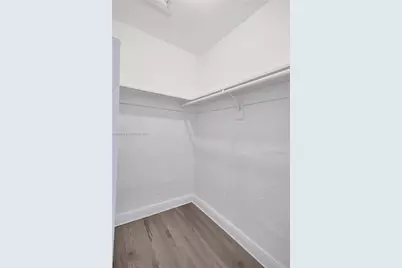 13980 NE 2nd Ct, Miami, FL 33161 - Photo 16