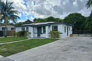 250 NW 191st St, Miami Gardens, FL 33169 - Photo 2