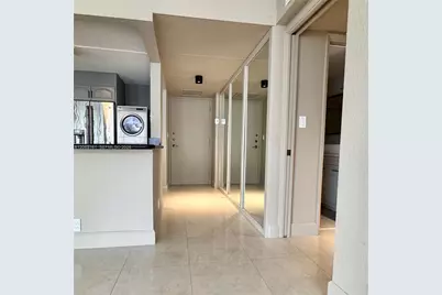 1901 Brickell Ave #B512, Miami, FL 33129 - Photo 12