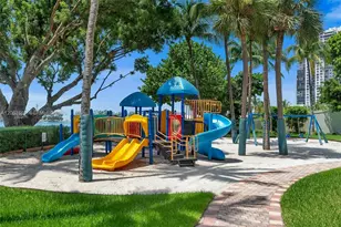 1901 Brickell Ave, Miami, FL 33129 - Photo 44