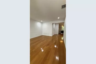 2031 Meridian Ave #4, Miami Beach, FL 33139 - Photo 2