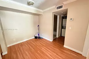 721 NW 104th Ave, Pembroke Pines, FL 33026 - Photo 8
