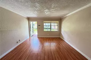 721 NW 104th Ave, Pembroke Pines, FL 33026 - Photo 4