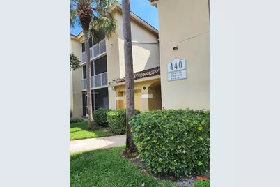 440 S Park Rd #206, Hollywood, FL 33021 - Photo 1