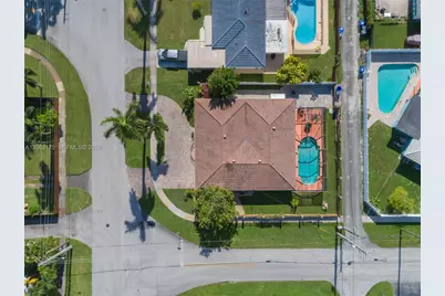 3134 Pierce St, Hollywood, FL 33021 - Photo 1