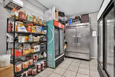 Profitable Restaurant in East Fort Lauderdale, Florida City, FL 33306 - Photo 16