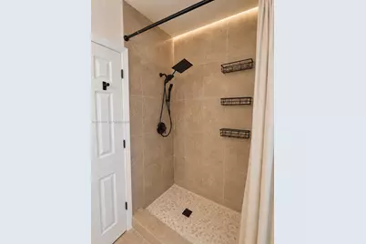 951 Jefferson Ave #4, Miami Beach, FL 33139 - Photo 12