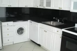 6770 Indian Creek Dr, Miami Beach, FL 33141 - Photo 16