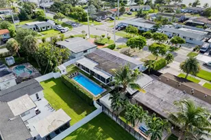 18150 NW 82nd Ave, Hialeah, FL 33015 - Photo 4
