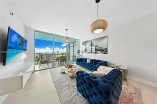 2411 Laguna Cir, Miami, FL 33181 - Photo 4
