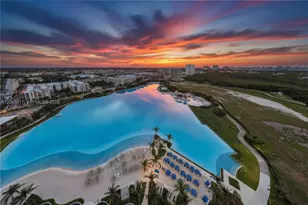 2411 Laguna Cir, Miami, FL 33181 - Photo 2