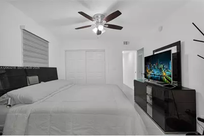 831 E 10th Pl, Hialeah, FL 33010 - Photo 66