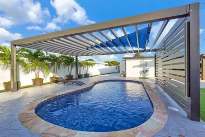831 E 10th Pl, Hialeah, FL 33010 - Photo 26