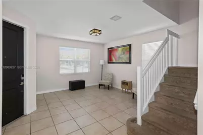 24303 SW 118th Ave, Homestead, FL 33032 - Photo 4