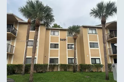 9491 S Palm Cir S #203, Pembroke Pines, FL 33025 - Photo 2