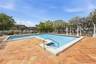 10421 N Kendall Dr, Miami, FL 33176 - Photo 12