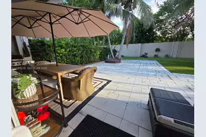 10797 NW 73rd Ter, Doral, FL 33178 - Photo 8