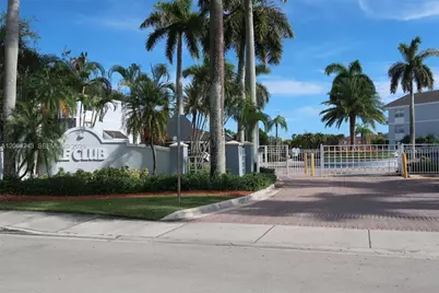 8520 SW 212th St #305, Cutler Bay, FL 33189 - Photo 16