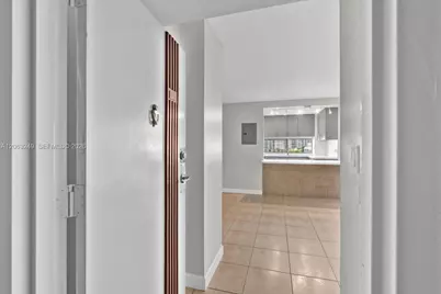 17021 N Bay Rd #705, Sunny Isles Beach, FL 33160 - Photo 24