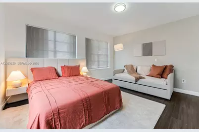 301 SW 10th Ave #2, Miami, FL 33130 - Photo 2