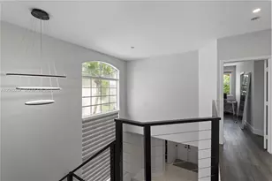 10151 NW 32nd Terrace, Doral, FL 33172 - Photo 24