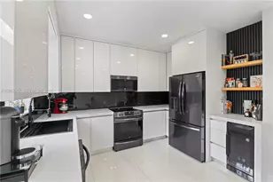 10151 NW 32nd Terrace, Doral, FL 33172 - Photo 14