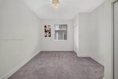 4745 NW 83rd Pkwy, Doral, FL 33166 - Photo 20