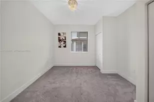 4745 NW 83rd Pkwy, Doral, FL 33166 - Photo 20