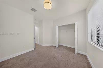 4745 NW 83rd Pkwy, Doral, FL 33166 - Photo 28
