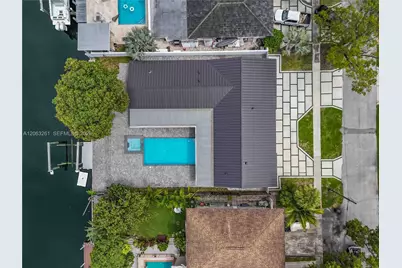 12810 Cyprus Rd, North Miami, FL 33181 - Photo 20