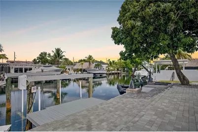 12810 Cyprus Rd, North Miami, FL 33181 - Photo 24