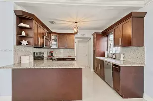 8625 SW 42nd St, Miami, FL 33155 - Photo 10