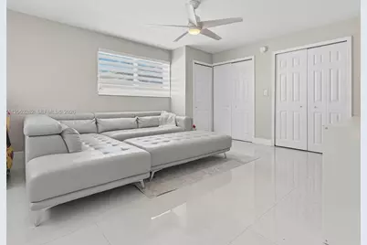 8625 SW 42nd St, Miami, FL 33155 - Photo 12