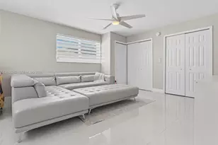 8625 SW 42nd St, Miami, FL 33155 - Photo 12
