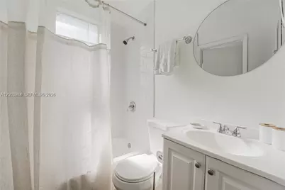 301 SW 10th Ave #4, Miami, FL 33130 - Photo 8