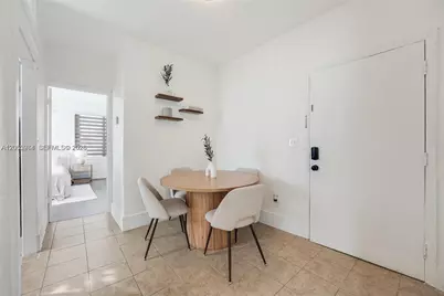 301 SW 10th Ave #4, Miami, FL 33130 - Photo 4