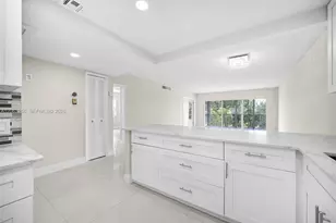 3200 N Palm Aire Dr, Pompano Beach, FL 33069 - Photo 14