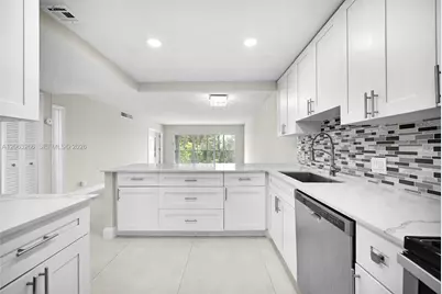 3200 N Palm Aire Dr #610, Pompano Beach, FL 33069 - Photo 12