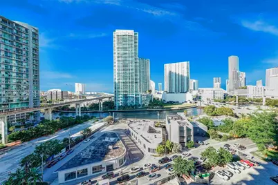 88 SW 7th St #2106, Miami, FL 33130 - Photo 30