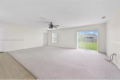 361 SW Thornhill Dr, Port Saint Lucie, FL 34984 - Photo 4