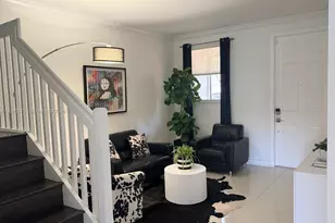 1017 NE 208th St, Miami, FL 33179 - Photo 10