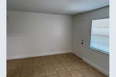 241 SE 9th Ave #203, Pompano Beach, FL 33060 - Photo 4