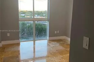 7280 SW 90th St, Miami, FL 33156 - Photo 2