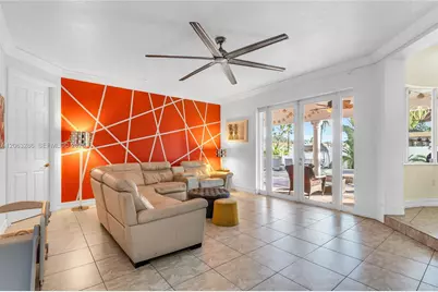 8135 NW 164th Ter #8135, Miami Lakes, FL 33016 - Photo 12