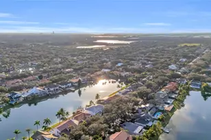 8135 NW 164th Terrace, Miami Lakes, FL 33016 - Photo 50