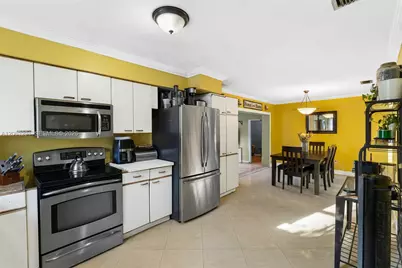 11045 SW 161st Ter, Miami, FL 33157 - Photo 10
