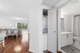 1200 SW 137th Ave, Pembroke Pines, FL 33027 - Photo 20